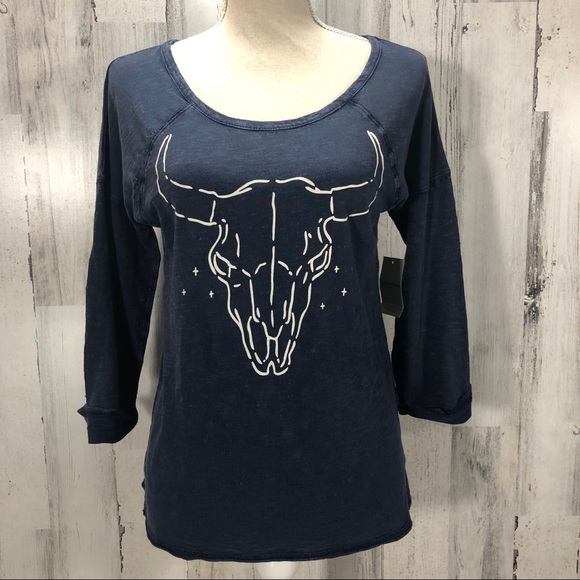 Lucky Brand Tops - Lucky Brand Bull Skull 3/4 Sleeve Top NWT